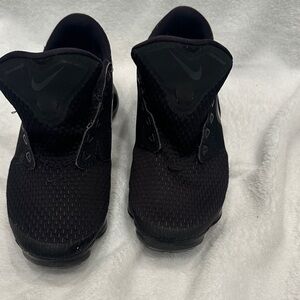 Nike Women Vapormax Black Mesh Athletic Shoes